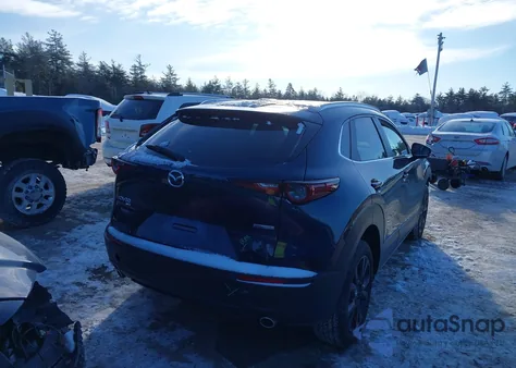 2025 Mazda Cx-30 2.5 S Select Sport z USA, uszkodzony, nr VIN 3MVDMBBM4SM867014